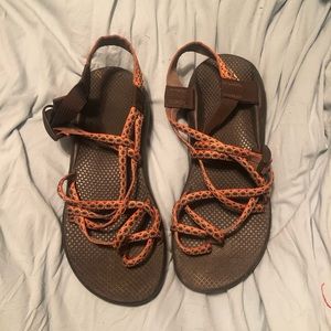 Women’s chacos size 11 copperhead color